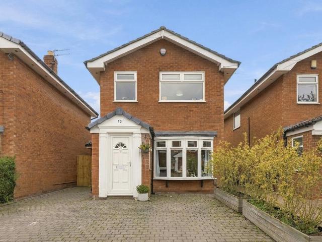 House for sale in Bird Estate, Poynton