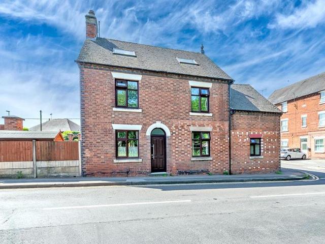 House for sale in Armitage with Handsacre, Boley Park