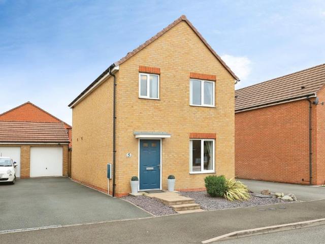 House for sale in Ashmore Lake, Willenhall