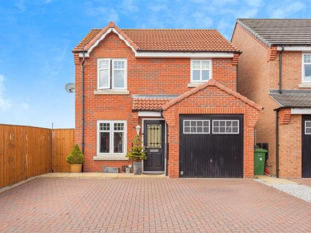 House for sale in New Crofton, West Yorkshire
