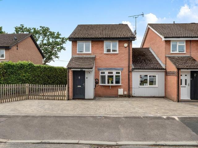 House for sale in Rownhams, Test Valley