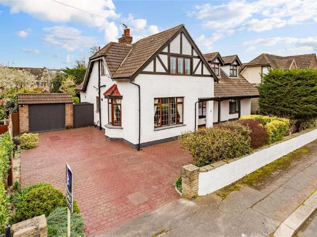 House for sale in Emerson Park, Greater London