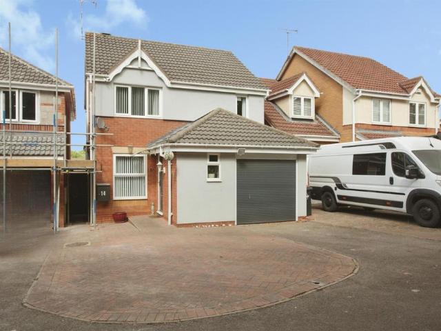 House for sale in Rugby, Warwickshire