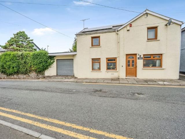 House for sale in Blaenavon, Wales