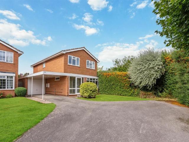 House for sale in Knowle, West Midlands