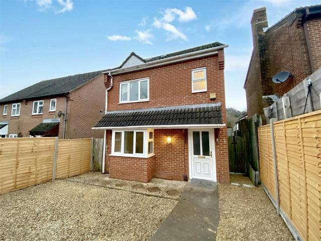 House for sale in Bolton Low Houses, Hampshire
