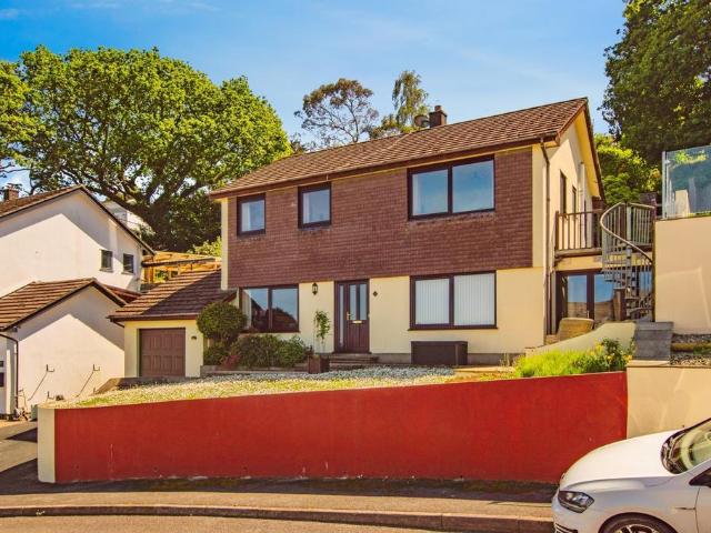 House for sale in Saundersfoot, Wales