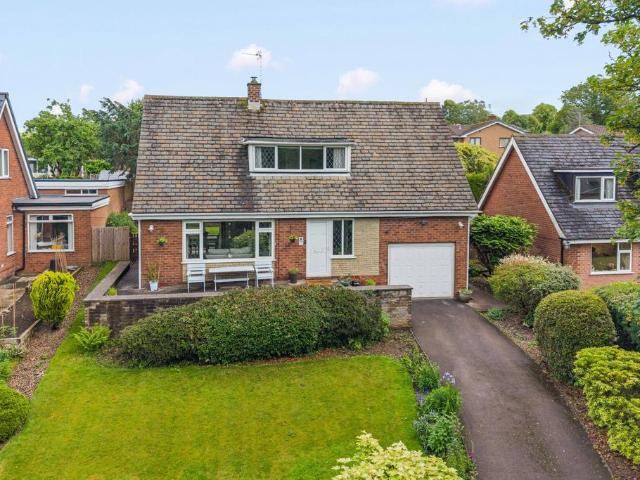 House for sale in Sutton, Sutton Lane Ends