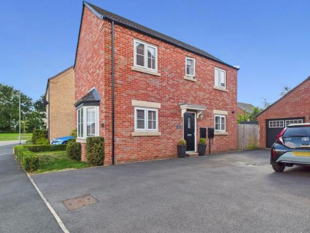 House for sale in Oundle
