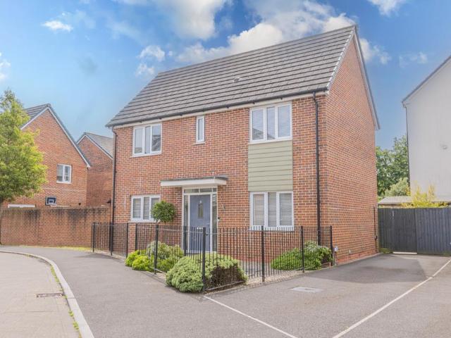 House for sale in Glan Llyn, Wales