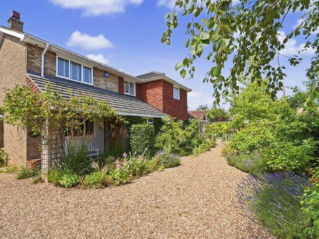 House for sale in Southdown, St Albans