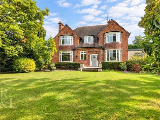 House for sale in Overseal, South Derbyshire
