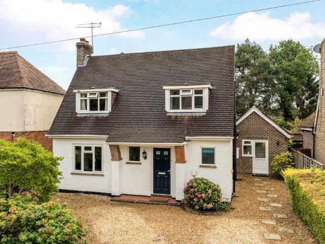 House for sale in Cramhurst, Waverley