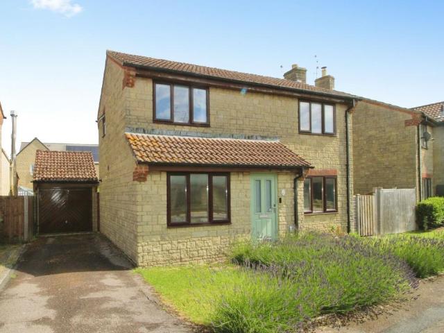 House for sale in Cricklade, Wiltshire