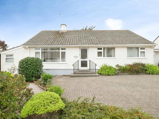 House for sale in Longrock, Cornwall