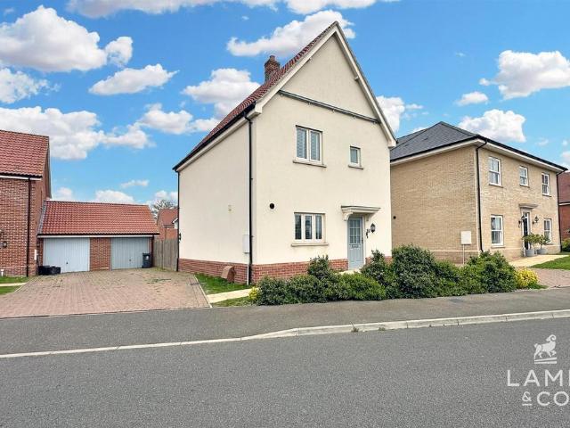 House for sale in Weeley, Dale Hill