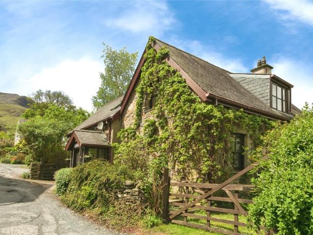 House for sale in Beddgelert, Wales