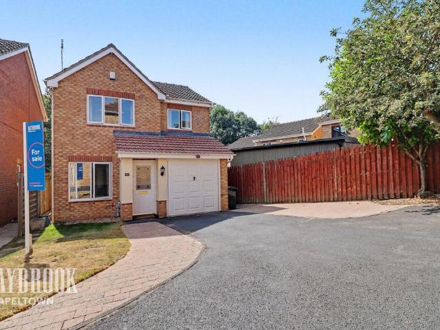 House for sale in Chapeltown, South Yorkshire