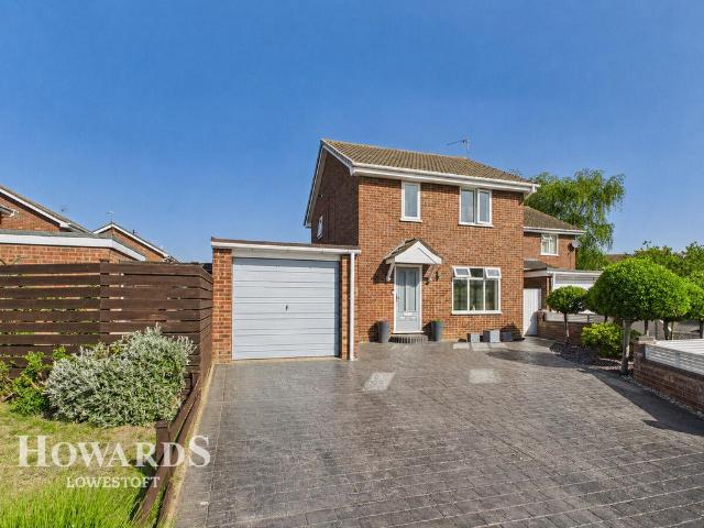 House for sale in Eastbridge, Suffolk
