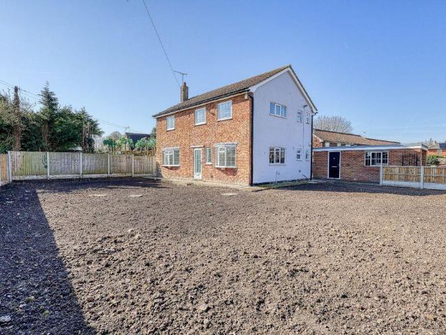 House for sale in Owston Ferry, North Lincolnshire