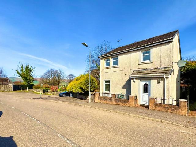 House for sale in Beith, Scotland