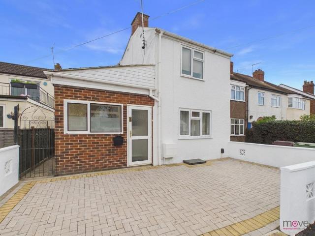 House for sale in Alstone, Golden Valley