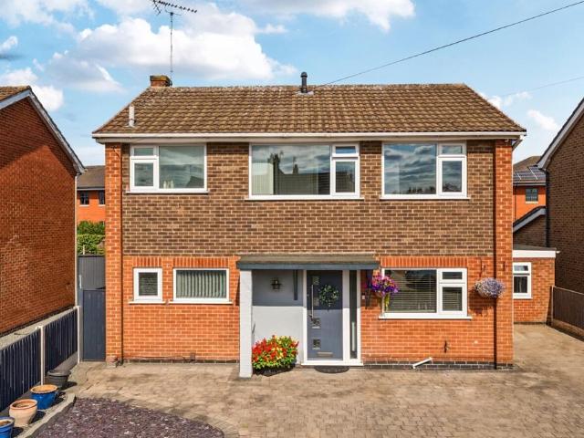 House for sale in Attenborough, East Midlands