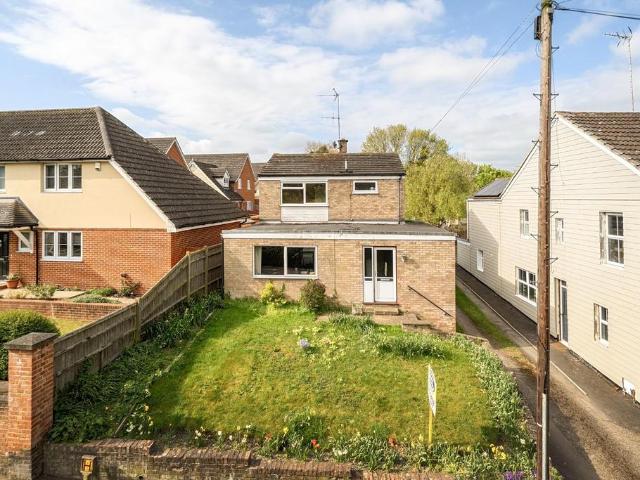 House for sale in Halling