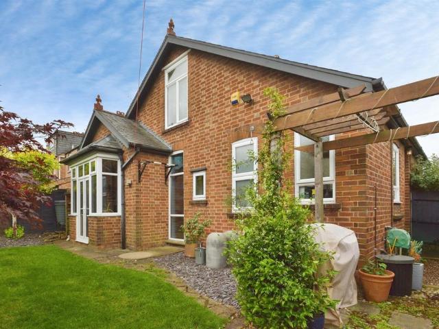 House for sale in Galley Hill, Milton Keynes