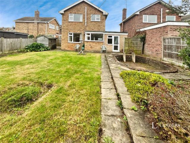 House for sale in Potters Corner, East Midlands