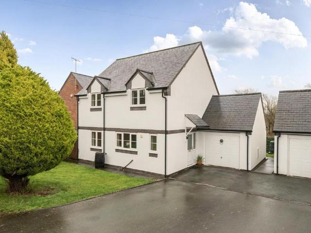House for sale in Pool Quay, Wales