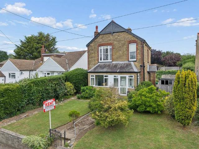 House for sale in The Bridge, Kent