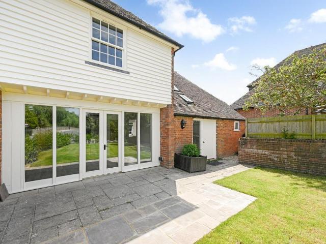 House for sale in Wye, Bridgefield