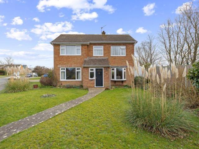House for sale in Chichester, Littlecote