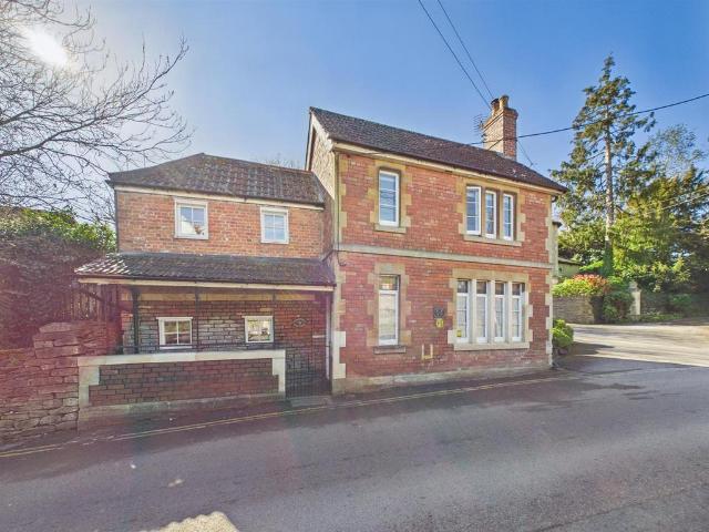 House for sale in Chippenham, Wiltshire