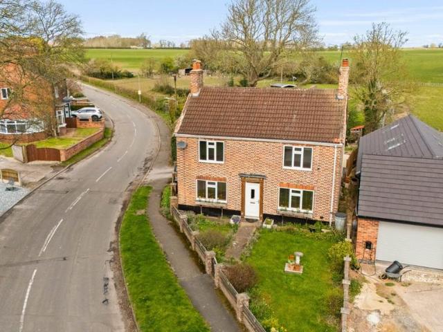 House for sale in Costhorpe, East Midlands