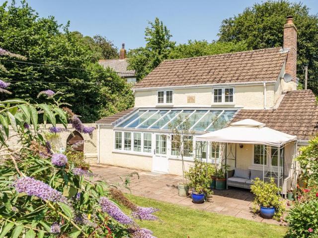 House for sale in Newton St Cyres, Devon