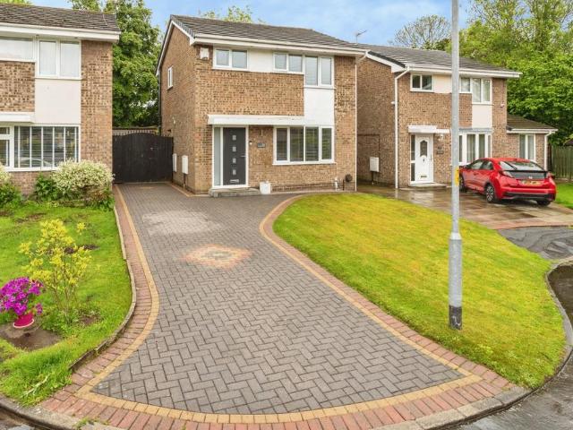 House for sale in Locking Stumps, Warrington