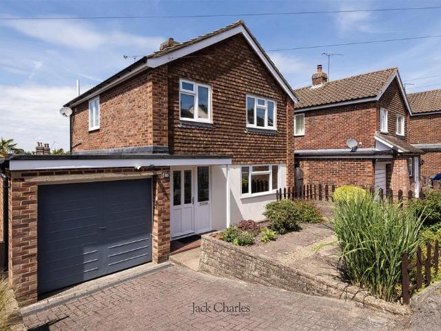 House for sale in Brook Street, Bourne Vale