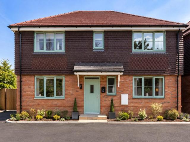 House for sale in Shalford, Westborough