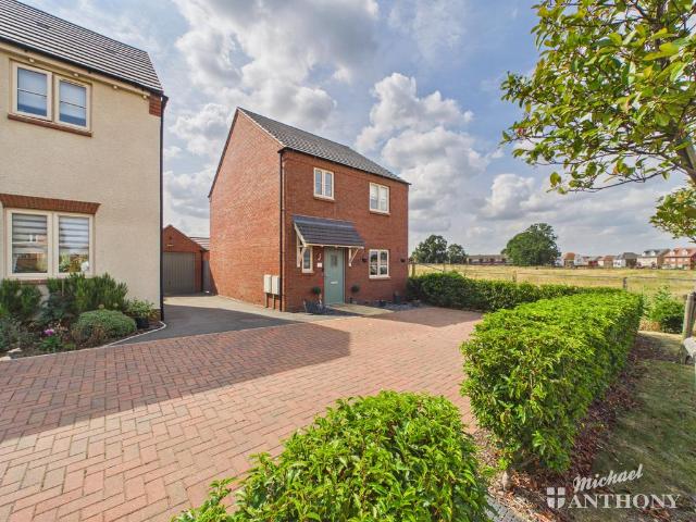 House for sale in Leighton-Linslade, Leighton Buzzard