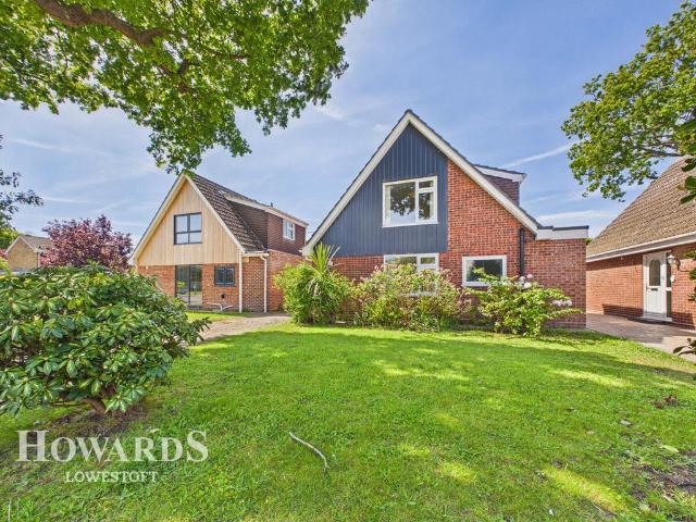 House for sale in Eastbridge, Suffolk