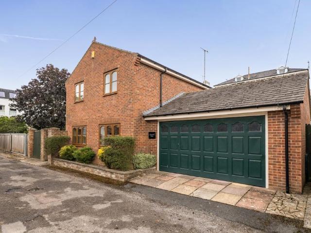 House for sale in Golden Valley, Gloucestershire