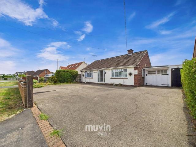 House for sale in Chipping Hill, Essex