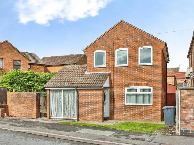 House for sale in Attenborough, East Midlands
