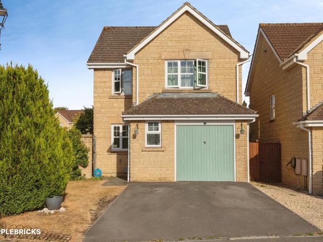 House for sale in Chippenham, Wiltshire