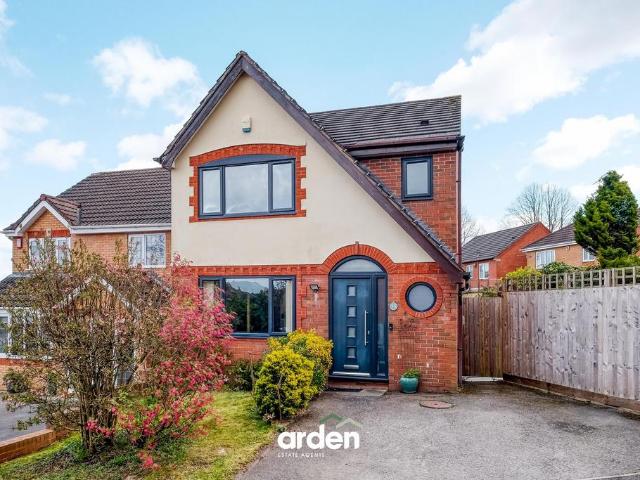 House for sale in Turves Green, West Midlands
