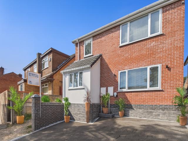 House for sale in Abbotsfield, St Helens