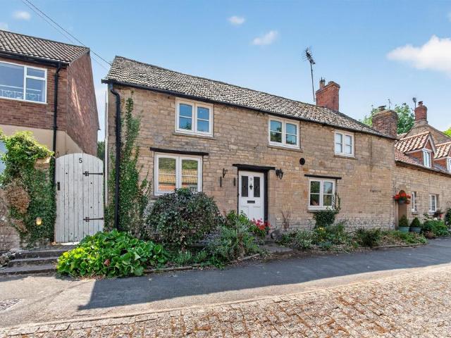 House for sale in Barholm, Lincolnshire