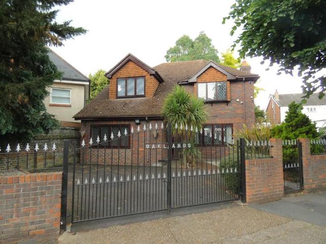House for sale in Kings Farm, Hamerton
